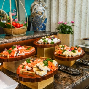 [Dành cho cư dân Đà Nẵng] Combo Vé Vào Cửa Bà Nà Hills + Buffet trưa