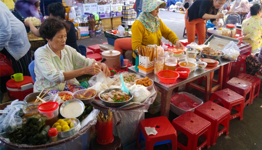 Khu ẩm thực ngoài trời – street food chợ cồn đà nẵng